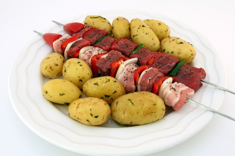 BBQ Beef Skewers with Mini Potatoes and Peppers